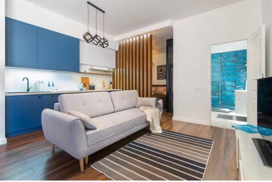 Apartament Modern With Gym,terrace And Great Location Warszawa