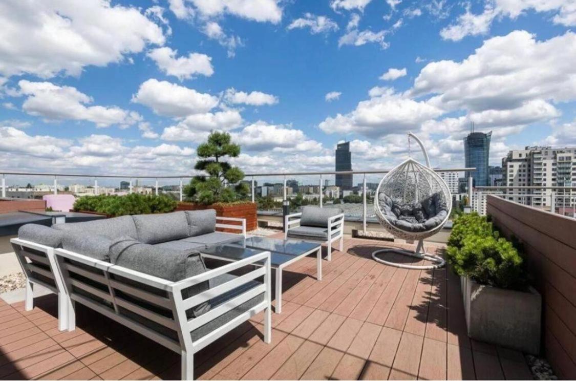 Apartament Modern With Gym,terrace And Great Location Warszawa
